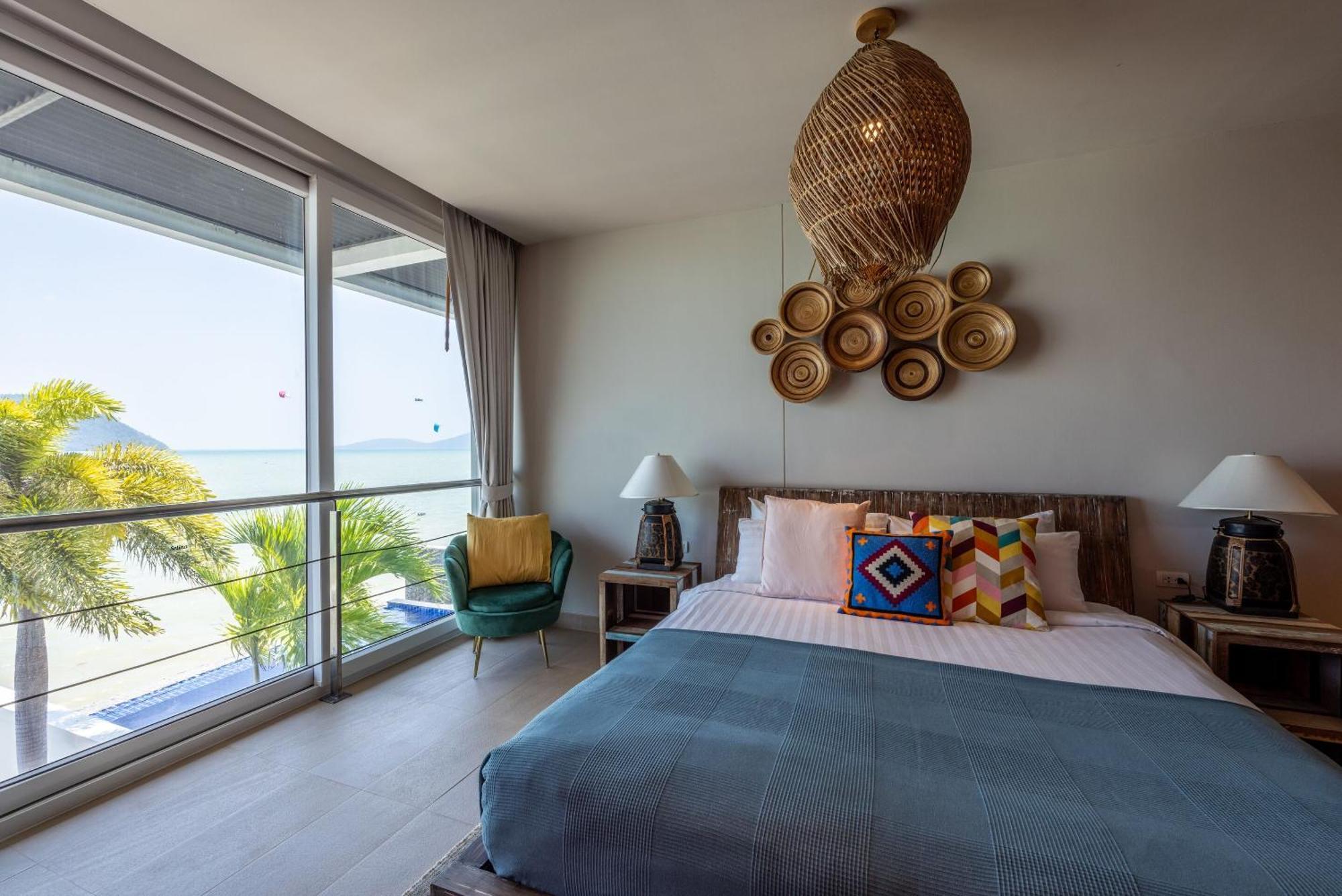 Selina Serenity Phuket Tempat peranginan