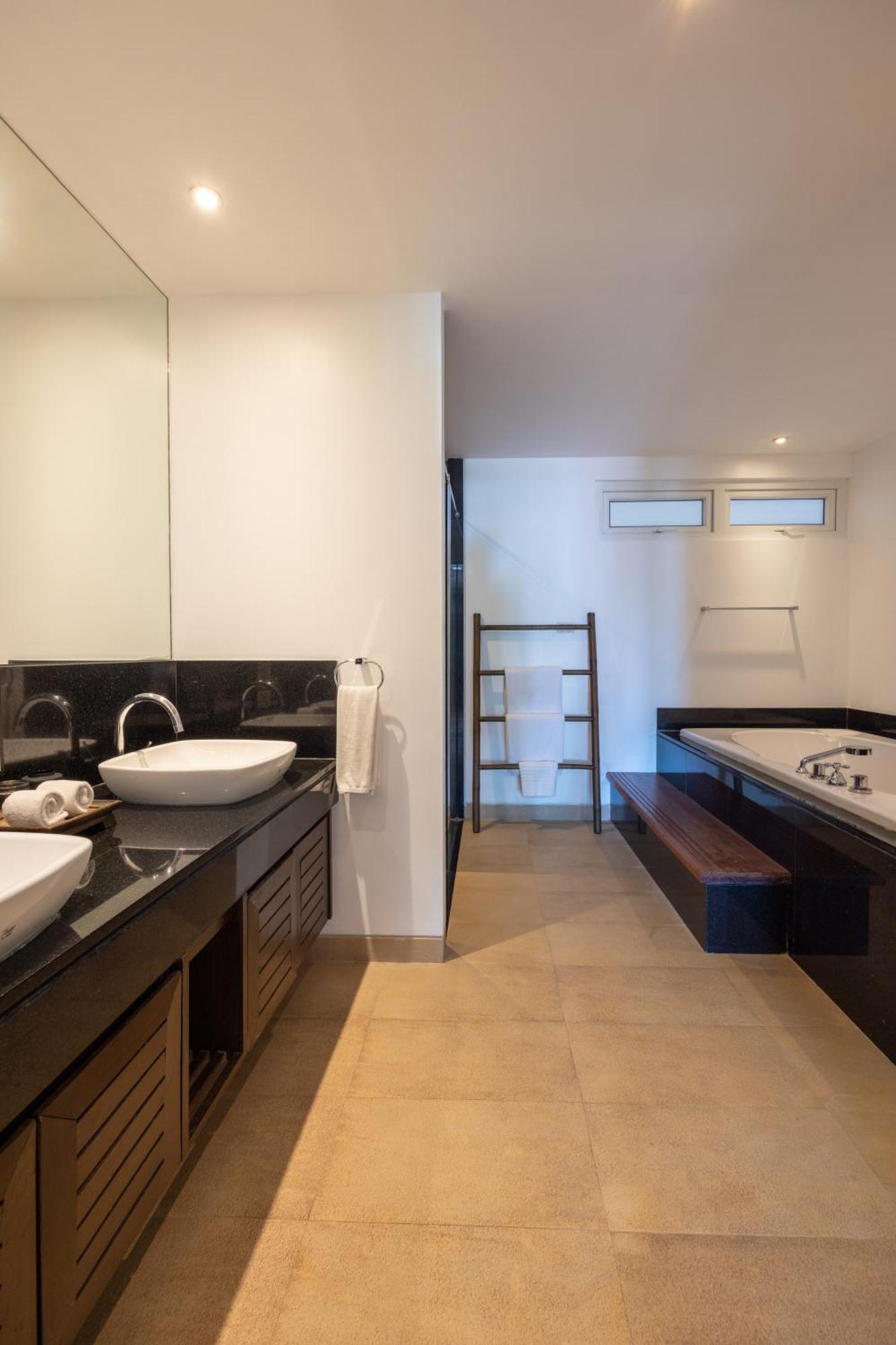 Resort Selina Serenity Phuket Rawai